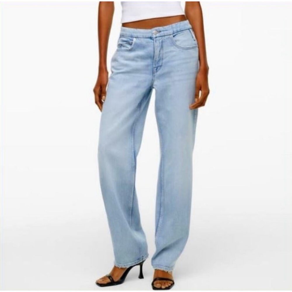 New Good American 90’s Relaxed Jeans - Zara Collection 18